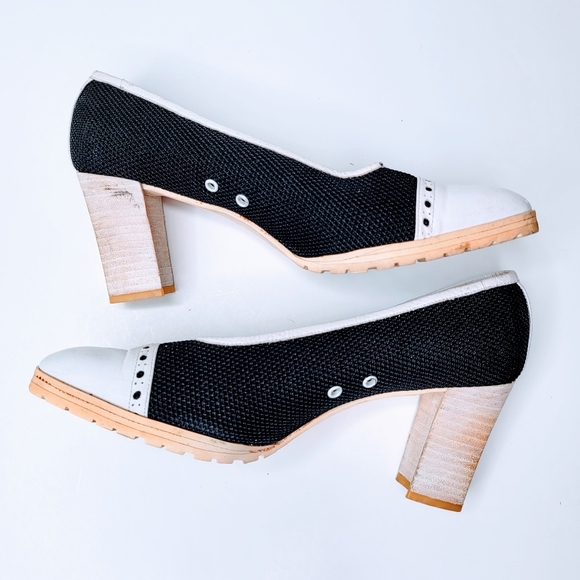 Stuart Weitzman | Vintage Spectator Heel Shoes 7.5 - Picture 5 of 16